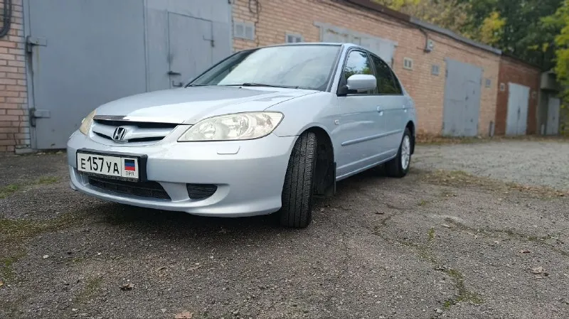 Продам honda сивик 2005 года выпуска 1.6 газ/бензин автомобиль в хорошем состоянии коробка передач м... - фотография