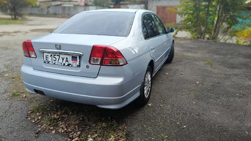 Продам honda сивик 2005 года выпуска 1.6 газ/бензин автомобиль в хорошем состоянии коробка передач механическая цена:520000 два комплекта резины на дисках все вопросы по телефону+79493124389 или телеграмм на этом же номере. автомобиль находится в г. ясиноватая 📲 tg: евгений 📞 звоните: +7(949)3124389 - фотография - 3