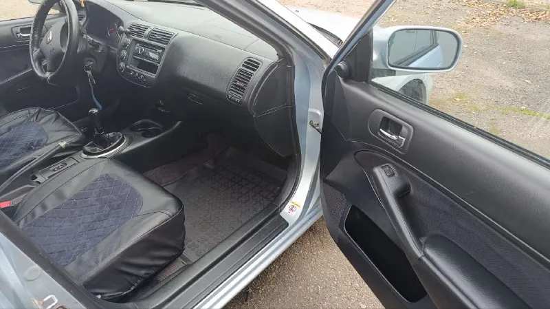 Продам honda сивик 2005 года выпуска 1.6 газ/бензин автомобиль в хорошем состоянии коробка передач механическая цена:520000 два комплекта резины на дисках все вопросы по телефону+79493124389 или телеграмм на этом же номере. автомобиль находится в г. ясиноватая 📲 tg: евгений 📞 звоните: +7(949)3124389 - фотография - 8