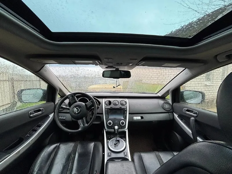 Mazda cx-7 2006 год 2.3 л 248 л. с. 🇷🇺 российский учёт ✅ птс, стс, хорошая зимняя резина ✅ юридически чистый автомобиль, можно регистрировать в гибдд 🔥 максимальная комплектация. из основного: кожаный салон, камера заднего вида, люк, климат, круиз контроль, датчики света, дождя, электрорегулировка зеркал, задний дворник с брызговиком, подогревы сидений, мультируль, бесключевой доступ, премиальная музыка bose, электрорегулировка водительского сиденья и т. д. 🛻 кузов в неплохом для своих лет 📌двигатель в порядке 📌ходовая часть менялась 📌прокладки все менялись цена 600.000 не находу: нужно менять телевизор, радиатор, корпус масляного фильтра по всем вопросам в личные сообщения или по номеру телефона автомобиль находится в станице луганской срочная продажа❗️❗️❗️ +7 (959)5931464 данил 📞 звоните: +7(959)5931464 - фотография - 3