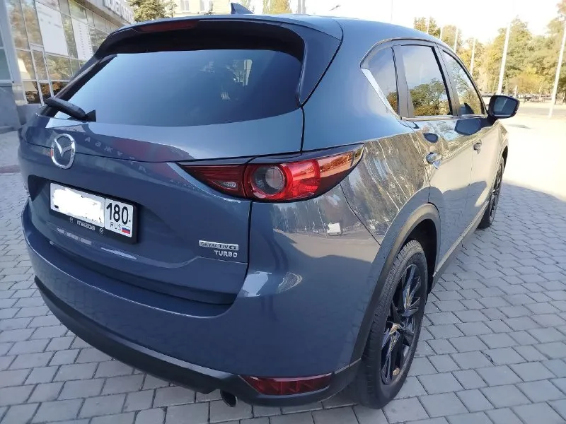 Супер редкая комплектация 2.5 turbo skyactive g(расход трасса 8.7 город 9.5), в кузове black carbon edition, авто японской сборки, максимальной комплектации, есть все диски 19"(black edition), два ключа, на зимней резины micheline, бес ключевой доступ, датчики мертвых зон, люк система курсовой устойчивости esp, акустическая мультимедиа bose ( с оригинальным сабвуфер), активный радар, полный электронный привод, салон черная кожа, красная строчка, руль и дверные карты черная кожа и карбоновые оригинальные вставки, планшетный монитор нового поколения, оригинальный коврики mazda в салоне и в багажнике, датчик света(с системой автоматического переключения дальний/ближний), люк, электро ручник с функцией автоматического снятия, датчик дождя, задняя крышка багажника с приводом, авто обслужено, масла фильтра поменял!авто без косяков, вложений не требует, сел и поехал!3100000руб. торг. +79494901338 📲 tg: олег 📞 звоните: +7(949)4901338 - фотография - 3