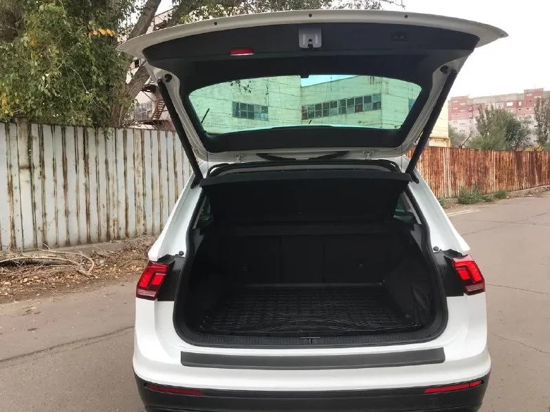 Продам volkswagen tiguan 2019
Двигатель 1.5 tsi бенз (150л. С)
Коробка робот, пер. Привод
Адаптивные лед фары, салон кожа, фулл эл. Сиденья, эл. Багажник, без ключевой доступ, старт-стоп, двухзонный климат, подогрев сидений, мультируль, парктроник 360, автодальний, удержание в полосе. ..
Оформление на вас, вы первый хозяин в птс!
Цена 2.350 мл
79591388323 Владимир
📞 Звоните: +7(959)1388323 - фотография - 7