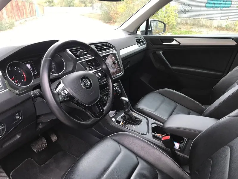Продам volkswagen tiguan 2019
Двигатель 1.5 tsi бенз (150л. С)
Коробка робот, пер. Привод
Адаптивные лед фары, салон кожа, фулл эл. Сиденья, эл. Багажник, без ключевой доступ, старт-стоп, двухзонный климат, подогрев сидений, мультируль, парктроник 360, автодальний, удержание в полосе. ..
Оформление на вас, вы первый хозяин в птс!
Цена 2.350 мл
79591388323 Владимир
📞 Звоните: +7(959)1388323 - фотография - 8