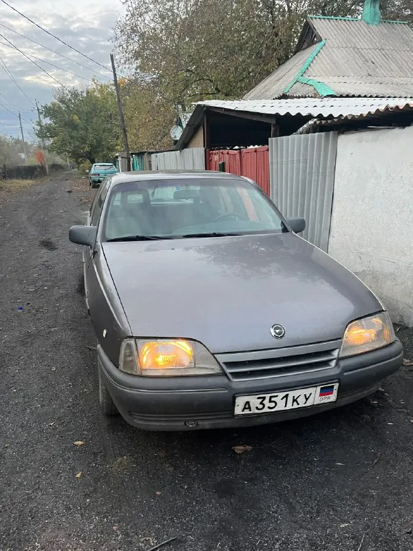 Продам opel омега а цена 160т торг двигатель 2л инжектор машина на ходу нужно заниматься есть люк не... - фотография