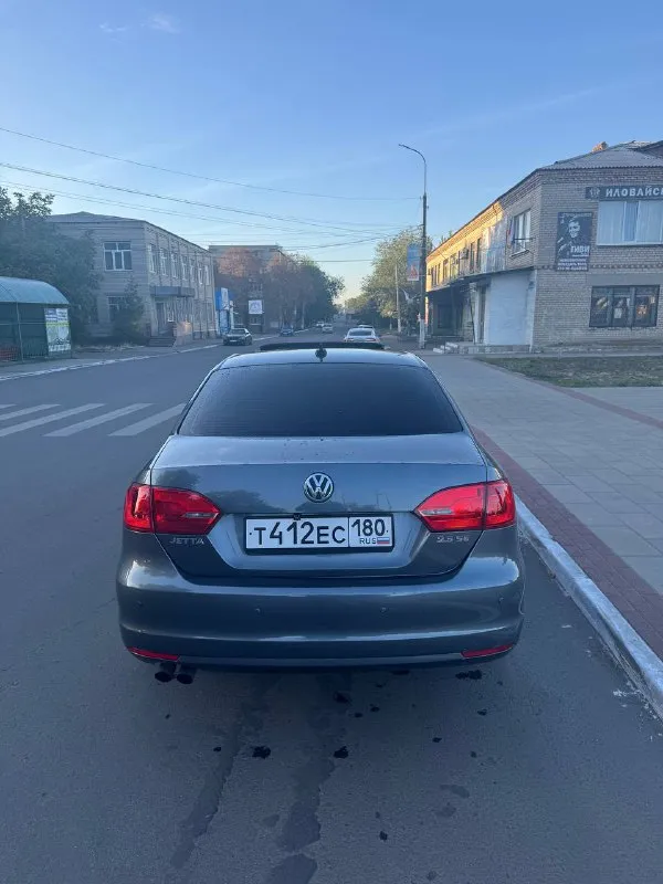 Продам volkswagen jetta 2011 года выпуска, мотор 2.5 атмосферный, (6-ти ступенчатый aisin), пробег 118.000 миль, в комплектации кожаный салон, люк, подогревы сидений, борт компьютер, мультируль. Машина вложений не требует, работает все что должно работать. Цена 900
+79495730450
📲 Tg: псих
📞 Звоните: +7(949)5730450 - фотография - 4