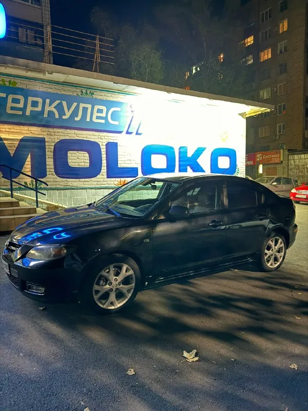 Продаю mazda 3 bk машина в хорошем состоянии, пробег 200.000 км, 2007 год выпуска ❗️ по техничке все работает ❗️ из минусов: - для данных машин - это слабый металл. есть недочеты по порогам и мелкие сколы по кузову (ничего критичного нету) 🚨была сделана капиталка мотора, заменены вкладыши, кольца, коленвал, и шатун 1 ❗️ литые оригинальные диски с новой резиной ikon (отъездила 1 сезона) ❗️ редкая комплектация sport, мотор 2.0 на механической 6-ти ступенчатой коробке передач (ездили на ней очень аккуратно и только по городу). ❗️ полностью работающий 1-зонный климат контроль. ❗️ если нужны фото и тд в лс связь +79494959427 (телеграмм на этот же номер, желательно писать ) ❗️ город торез ❗️цена 550.000 рублей торг у капота 📞 звоните: +7(949)4959427 - фотография - 6