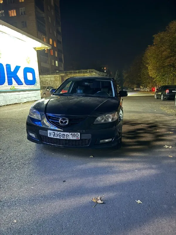 Продаю mazda 3 bk машина в хорошем состоянии, пробег 200.000 км, 2007 год выпуска ❗️ по техничке все работает ❗️ из минусов: - для данных машин - это слабый металл. есть недочеты по порогам и мелкие сколы по кузову (ничего критичного нету) 🚨была сделана капиталка мотора, заменены вкладыши, кольца, коленвал, и шатун 1 ❗️ литые оригинальные диски с новой резиной ikon (отъездила 1 сезона) ❗️ редкая комплектация sport, мотор 2.0 на механической 6-ти ступенчатой коробке передач (ездили на ней очень аккуратно и только по городу). ❗️ полностью работающий 1-зонный климат контроль. ❗️ если нужны фото и тд в лс связь +79494959427 (телеграмм на этот же номер, желательно писать ) ❗️ город торез ❗️цена 550.000 рублей торг у капота 📞 звоните: +7(949)4959427 - фотография - 8