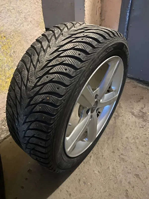Продам комплект резины на дисках! диски audi q7 оригинал, резина yokohama. размер 275/45/20. все вопросы по телефону +79591481737. телеграмм, вацап на нём же!!! 📞 звоните: +7(959)1481737 - фотография - 3