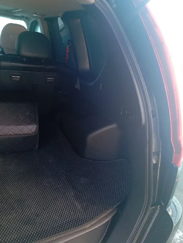 🔥🔥🔥цена снижена на 2 дня 🔥🔥🔥 для тех кто ищет хорошую машину для себя, без вложений. продам nissan x-trail т31 рестайлинг в отличном состоянии, пробег 225 авто без дтп вся заводском окрасе год выпуска 2011 мотор 2.0 бензин, полный привод 4wd, коробка автомат авто комплектации датчик света датчик дождя подогрев всех сидений, четыре стеклоподъёмника, авто вложений не требует, мотор коробка, в отличном состоянии, ходовая часть вся собрана на оригинальных японских запчастях, любые проверки за ваш, авто на 180 регионе, юридически кристально чистая любые проверки любой вид переоформление все остальные вопросы по телефону звоните в любое время цена 1 000 000р. без торга номер для связи +7949-52-19-316 📞 звоните: +7(949)5219316 - фотография - 8