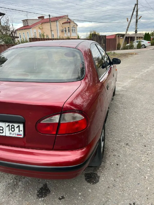 💴продам💴 🚘 daewoo sens🚘 🕸2006 года выпуска🕸 🕸поляк оцинкованный кузов🕸 ✅прошита под 95аи, микас 7.6 🛠 не троит не дымит, работает как надо 🛠надежный 1.3, кушает мало, доедет куда угодно 🛠новое масло в двигателе, масляный фильтр 🔇местами прошумлена 🛠коробка не пинается, масло в коробке поменяно 🎵хорошая приятная музыка 🛠ходовая на 5 ✅салон опрятный, в салоне пахнет ✅отдам много запчастей впридачу, плюсом два комплекта колёс ✅переоформление без проблем, являюсь собственником 3 года. цена авто: 280.000₽ торг у капота г. луганск телефон для связи: +79592586162 📞 звоните: +7(959)2586162 - фотография - 2