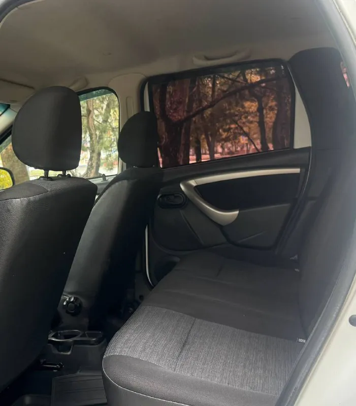 Продаю renault duster 2014 пробег 137.000 объем двигателя 2.0 механика 6 ступка полный привод ! газ/бензин состояния идеальное все стекла родные готов на любые проверки по кузову нюансов нету !! авто без запретов, залогов и штрафов за машиной очень ухаживали есть все необходимое для комфортного вождения. салон чистый, ухоженный комплектация, подогрев стекол, стеклоподъемники, кондиционер, мульти руль, bluetooth, подогрев сидений в машине есть все для удобства цена 890.000 +79495278015 - фотография - 6