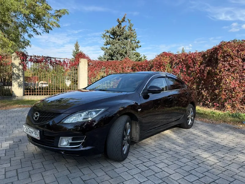 Продам mazda 6 gh 2008 год двигатель 2.0, газ/бензин автоматическая коробка передач 219 тысяч оригинального пробега комплектация luxury (редкая), bi-xenon линзы, адаптивное освещение, датчик света, дождя, кожаный салон, электро привод сидений с памятью, подогрев сидений, заводская аудио система bose, штатный саб и дополнительный в багажнике, парктроники перед/зад. авто в хорошем состоянии, ничего не стучит, не гремит, двигатель, на отлично, полностью обслужена, каких либо вложений авто не требует. я собственник, машина с первых дней можно сказать в одной семье, покупал ее у родственника. цена: 1 150 000р тел. : +7949 414 89 84 осмотр г. донецк. 📞 звоните: +7(949)4148984 - фотография - 3