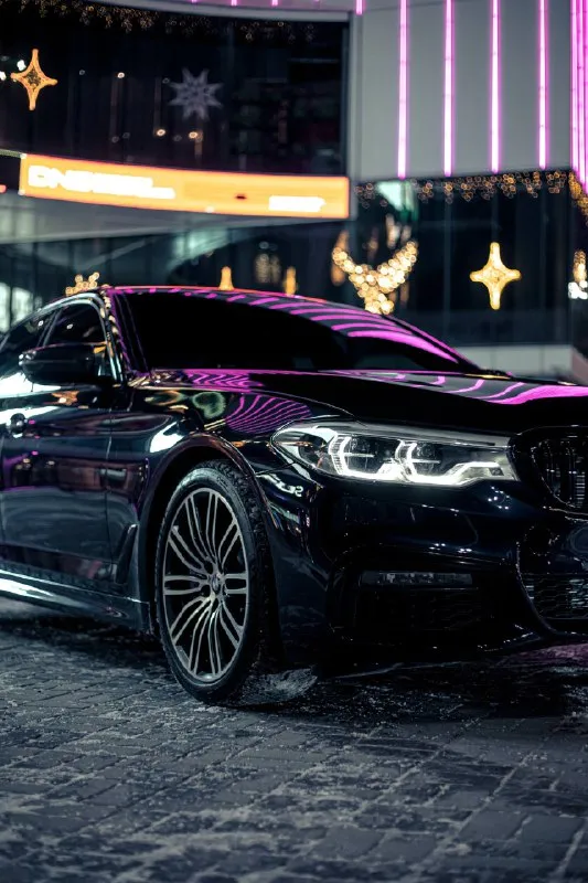 Bmw g30 540i 2017г. 3.0 бензин. b58 gen1. возможно продажа с летними дисками (ковка r20 2k forged) и резиной mps4s! в отличном состоянии всегда обслуживания вовремя! масло каждые 5000км! обслуживалась в m service 61 в ростове! по машине: - камеры 360, круговой обзор, все ассистенты! тормоза 374мм, пред топ, в народе лучшие помимо 395 в машине установлен чип от mg flasher (без лютых стейджов! есть возможность выката в сток!) кастом выхлоп от atm, даунпайп, трасса, банка, без заслонок(есть возможность поставить) очень бархатистый звук! - кованые диски 2k forged! 20 размера. настоящая ковка. крепкие и легкие! - так же в комплекте зимние диски r19 ориг на мишке, лето тоже на michelin pilot sport 4s! - стоят пружины vogtland -30 (стоковые отдам в подарок) - charge pipe от cts! - тормоза передние новые - задние 25тыс - колодки новые в круг. - за машину не стыдно! только 100 бензин. любые проверки! ни одной не оригинальной запчасти! с продажей не тороплюсь, 📞 звоните: +7(949)1317666 - фотография - 3