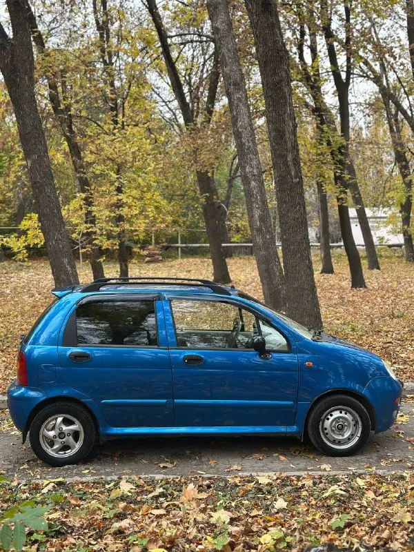 Chery sweet qq 2008 • 1.1, работает отлично, масло не ест, 68л. с, 4 цилиндра. пробег 142.000 • коробка 5 ст. механика на отлично. • кузов в отличном состоянии, в жизни как на фото, шпаклевки нет! стекла все родные, авто без дтп. не гнилой! делать ничего не надо. • 4 эл. подъмника, эл. зеркала, кондиционер, гур, abs, центр. замок, светлый салон в хорошем состоянии. • по документам полный порядок, переоформить без проблем, все номера читаются! цена: 250.000₽ г. донецк, кировский район +79497253134 📲 tg: @kozeratskiy 📞 звоните: +7(949)7253134 - фотография - 5