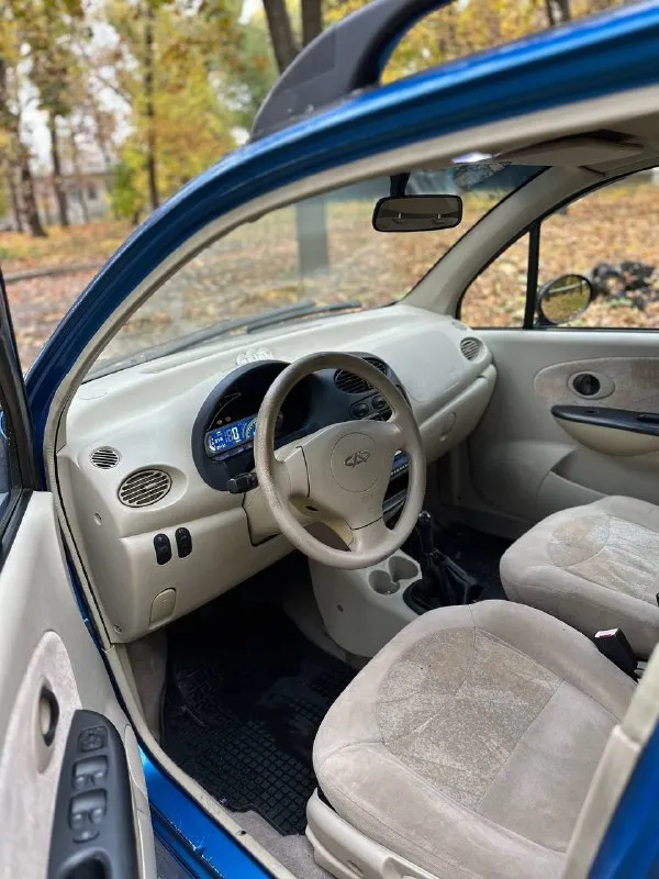 Chery sweet qq 2008 • 1.1, работает отлично, масло не ест, 68л. с, 4 цилиндра. пробег 142.000 • коробка 5 ст. механика на отлично. • кузов в отличном состоянии, в жизни как на фото, шпаклевки нет! стекла все родные, авто без дтп. не гнилой! делать ничего не надо. • 4 эл. подъмника, эл. зеркала, кондиционер, гур, abs, центр. замок, светлый салон в хорошем состоянии. • по документам полный порядок, переоформить без проблем, все номера читаются! цена: 250.000₽ г. донецк, кировский район +79497253134 📲 tg: @kozeratskiy 📞 звоните: +7(949)7253134 - фотография - 9