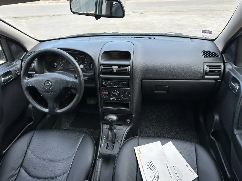 ❗продам opel astra g❗ год выпуска 2000, 1.8 (x18xe самый надежный и без масложора), коробка: автомат пробег: 306.500км (родной) ✅цена: 475.000 руб небольшой торг 📑любой вид переоформления, я вписан в птс. 2 хозяина. vin: wolotgf48y5186466 ♻автомобиль в отличном состоянии. в идеале, масло не берет, работает ровно, тянет хорошо. коробка работает отлично, без пинков и рывков, ходовая вся мягкая и сбитая. ♻комплектация: усилитель руля, стеклоподъемники, кондиционер (заправлен и полностью обслужен), центральный замок, электрорегулировка боковых зеркал, abs, esp, подушки безопасности. 🏠осмотр днр, г. амвросиевка подробности по телефону: +79493060188 (telegram, whatsapp) 📞 звоните: +7(949)3060188 - фотография - 7