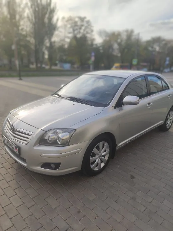 Toyota avensis 2006 рестайлинг. куплена в автосалоне в 2007. 1.8 механика. пробег 207 тыс. км. состо... - фотография