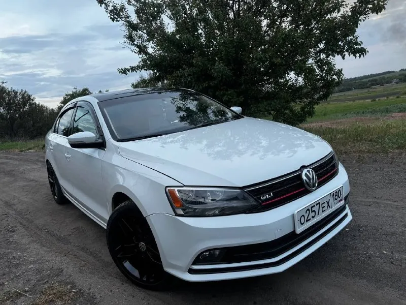 Продам volkswagen jetta
Год: 2014
Объем: 1.8 tsi sel
Коробка: автомат (aisin)
Пробег:130000миль
Комплектация : кнопка старт-стоп, круиз контроль, системы esp, abs, центральный замок, бортовой компьютер, штатная мультимедия, мультируль,2 комплекта легкосплава r17-r18,выглоп от атм регулируемый.
Цена 1.150🍋
+79496284620
📲 Tg: wladislav
📞 Звоните: +7(949)6284620 - фотография - 3