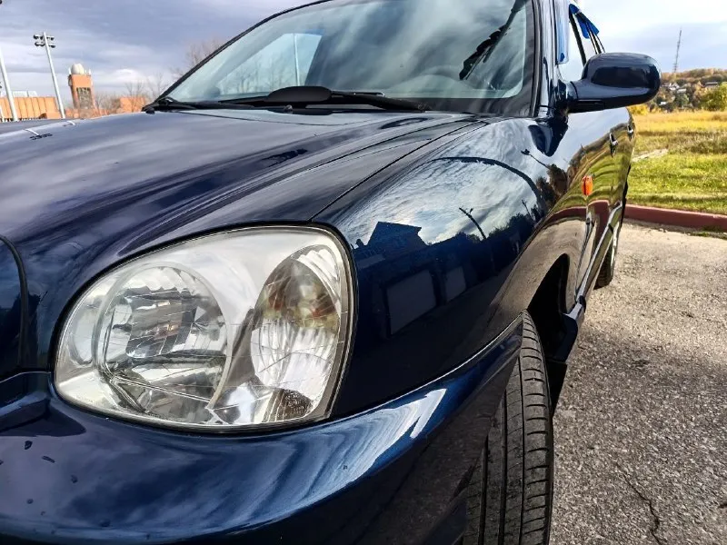 Hyundai santa fe classic полный привод 4wd 2008 г. в. 2.0 л дизель мкпп пробег 143 тыс. км 3 владельца за все время редкое состояние автомобиля. без дтп 💯 процентов полностью в родном окрасе, без намека на коррозию. отличное техническое состояние, без дефектов. агрегаты исправны, ремонта и обслуживания не требуют. гур, abs, климат-контроль, подогрев сидений, 4 эсп, электрорегулировка зеркал, магнитола. все функции исправны машиной останетесь довольны. макеевка, 950 тыс. руб, аргументированный торг +7949-311-66-28 - фотография - 5