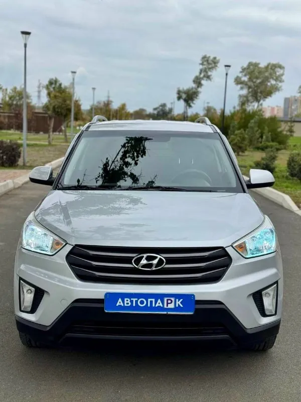 🚙 hyundai creta 💰цена: 1 700 000р. 🏢город: мариуполь 📅год выпуска: 2016 🧾пробег: 120 000 км. ⚙️двигатель: 2.0 ⛽топливо: бензин ⚙️кпп: автомат 📞 телефон: +7-949-727-41-51 +7-949-551-91-52 +7-989-263-55-56 💾 описание: ✅ отличное состояние. ✅ заводская краска 100%. ✅ оригинальный пробег. ✅ южная эксплуатация. ✅ отличная комплектация. ⚠️бесплатно доставим этот или другой автомобиль в донецк, макеевку, бердянск, мелитополь и другие города новых территорий после детального видеообзора со всевозможными диагностиками⚠️ улица шевченко 2️⃣6️⃣9️⃣ 🏦 возможна продажа в кредит по двум документам. - фотография - 2