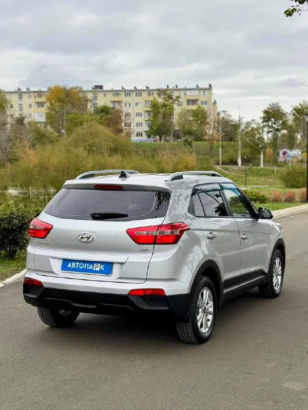 🚙 hyundai creta 💰цена: 1 700 000р. 🏢город: мариуполь 📅год выпуска: 2016 🧾пробег: 120 000 км. ⚙️двигатель: 2.0 ⛽топливо: бензин ⚙️кпп: автомат 📞 телефон: +7-949-727-41-51 +7-949-551-91-52 +7-989-263-55-56 💾 описание: ✅ отличное состояние. ✅ заводская краска 100%. ✅ оригинальный пробег. ✅ южная эксплуатация. ✅ отличная комплектация. ⚠️бесплатно доставим этот или другой автомобиль в донецк, макеевку, бердянск, мелитополь и другие города новых территорий после детального видеообзора со всевозможными диагностиками⚠️ улица шевченко 2️⃣6️⃣9️⃣ 🏦 возможна продажа в кредит по двум документам. - фотография - 4