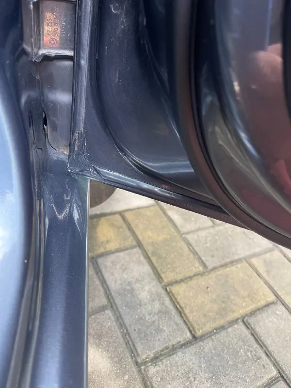 Продам суперб 1.8 в отличном состоянии. адаптивный свет, память сидений, люк, штатная автономка, комбинированы салон, передние и задние парктроники, подогревы всех сидений и прочее. коробка переключает без проблем, все четко. на отлично. ржавчина отсутствует. цена 1млн +7949 735 26 27 📞 звоните: +7(949)7352627 - фотография - 4