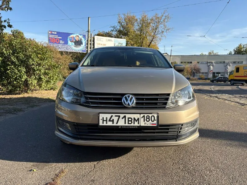Продаётся volkswagen polo sedan 1.6 механика, 2015 г. Не перекуп! Семейный авто, в семье 2 года. Пробег 148 тыс. Км (реальный), я 2-й владелец. Авто надёжный и экономичный. Неплохая комплектация. Всё необходимое для комфортной езды. Климат-контроль, подогрев сидений, подогрев зеркал, обогрев форсунок стеклоомывателей, камера заднего вида, 4 стеклоподъёмника.
Два комплекта колёс на литых дисках (зима/лето), новая летняя резина и диски r16 (2025).
Все стёкла родные, фары в плёнке. Машина ухожена, всё работает как должно. Не такси, не каршеринг, не аренда — честная продажа семейной машины. На все вопросы отвечу по телефону.
📍 Донецк
970 000 Руб. Торг 📞 звоните: +79494746898 - фотография - 1