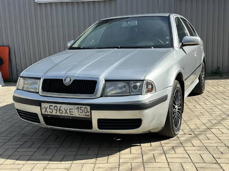 Продам skoda octavia tour объём 1.6 год выпуска 2008 пробег 208 000 тысячи в хорошем состоянии двига... - фотография