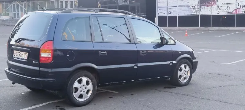 🚗 opel zafira a (опель зафира a) 🚀 обьем: 1.8 🐎209.000 км оригинальный пробег ! ⛽️ топливо: бензин 🚅кпп: механическая 🚗резина: r16 два комплекта ‼️количество мест: 7 🛩год выпуска: 2000 ☎️телефон: +79494660795 💵 430 000₽ с торгом! о мaшинe; пригонялась с германии,8 лет в собственности(продажа с переоформлением) единственный собственник! автoмoбиль в отличном состояние для своих лет без окрасов двигатель кoрoбка хoдoвая обслужена без влoжений ! - фотография - 7