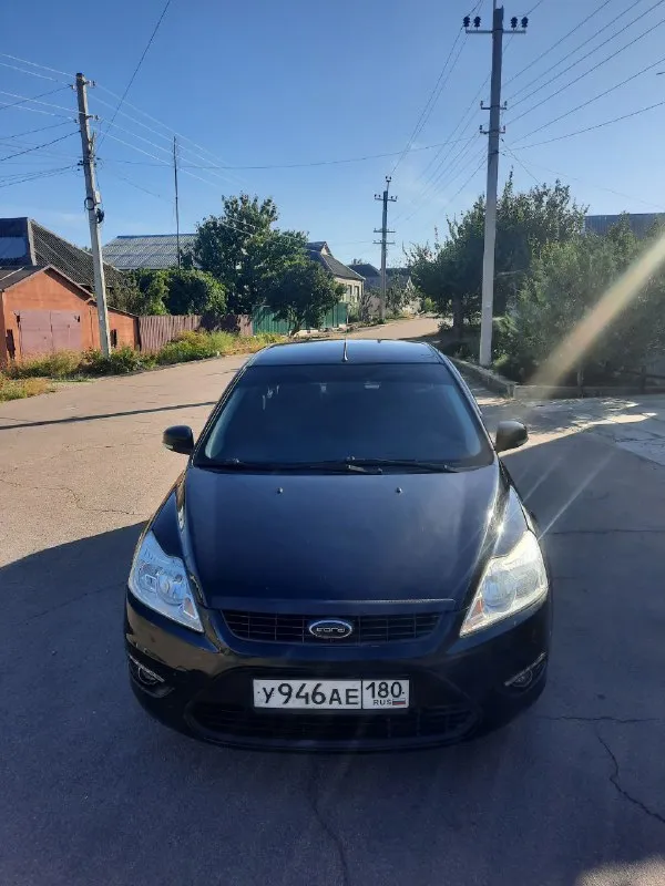 Продаётся форд фокус 2011 года,1.6 бензин, состояние отличное, пробег 116.000, кондиционер, эл. стеклоподъёмники, магнитофон, парктроник, сигнализация, цена 630.000 торг все вопросы по телефону звоните по номеру телефона, ☎️+79497316305 женя мариуполь - фотография - 3