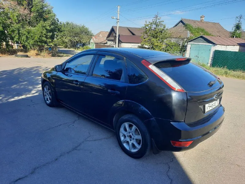 Продаётся форд фокус 2011 года,1.6 бензин, состояние отличное, пробег 116.000, кондиционер, эл. стеклоподъёмники, магнитофон, парктроник, сигнализация, цена 630.000 торг все вопросы по телефону звоните по номеру телефона, ☎️+79497316305 женя мариуполь - фотография - 5