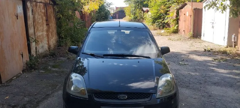 Продам ford фиеста. в отличном состоянии. 2007г. пробег 220. объем 1.6. в максимальной комплектации.... - фотография