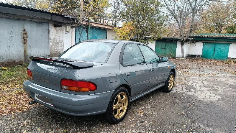 Продам легендарный автомобиль, японский ваз)) - subaru impreza gc 1998г. в. 1.6л, постоянный полный привод, атмосферный надёжный двигатель, капиталился 7 лет назад, установлен контрактный блок ej202, после ремонта прошёл 50тыс. км. во владении 7 лет, за которые в автомобиль вложено большое количество времени и денег!! 💵💶💷 кузов полностью восстанавливался, переварены пороги и арки, перекрас с полным разбором, покрашен в красивый современный цвет audi nardo grey🤩 установлено газовое оборудование евро4🍀 расход 10-11литров по технике всё следилось и вовремя менялось, сайлент-блоки, подрамник, установлены задние дисковые тормоза, новые стойки в круг kayaba, новый аккумулятор, вся оптика оригинал-контракт, в фарах стоят bi-led, в общем можно много перечислять. .. продажа в связи с покупкой нового проекта на турбомоторе! 🐌 переоформление в мрэо, помощь в постановке на учёт! цена 450т. руб. макеевка. 📞+79493943324 📞+79494542921 📞 звоните: +7(949)3943324 - фотография - 4