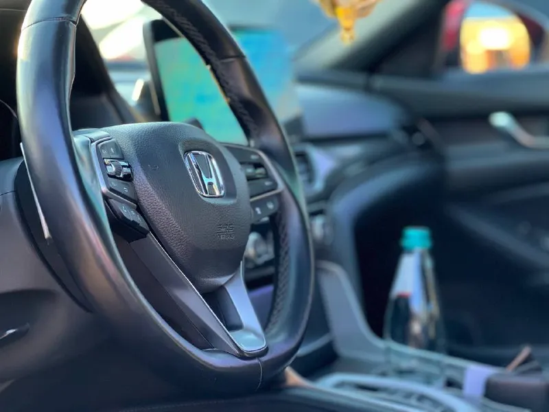 Продам honda accord x 2.0 в идеальном состоянии. родной пробег, установлены тормоза jbt, качественная акустика, японская магнитола teyes, дорогой приятный выхлоп с породистым звуком, машина полностью затянута в бронепленку. состояние нового автомобиля. использовался как автомобиль выходного дня. автозапуск, подогревы, вентиляции сидений, камеры 360 высококачественные и многие другие функции, за автомобиль не стыдно, с продажей не тороплюсь. цена: 4.000.000. +79493193242 - фотография - 8