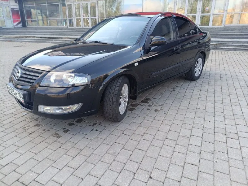 Продам nissan almera classic (2007 г. в.) двигатель 1.6, пробег 280т, в хорошем состоянии. собственник, машиной владею 2.5 года. по машине было много чего сделано. из последнего был заменен радиатор кондиционера, ремень генератора, установлены новые фары. весной была замена сцепления, тросов ручника, хороший аккумулятор, по ходовой части нареканий никаких. прошлой зимой была замена радиатора печки. по кузову есть следы эксплуатации, дыр и всего прочего нет. 2 комплекта свежей резины. двигатель масла не ест ни грамма, замена каждые 5-6 т. за все время машина не разу не подвела, все что нужно было менять - менялось, каждая кнопка работает. от машины не избавляюсь, любые проверки за ваш счет, машина полностью обслужена, вложений не требует, покупкой останетесь довольны. по документам порядок. переоформление в мрэо. цена 540.000 ₽, торг заинтересованным людям в разумных пределах. территориально донецк тел. +79493234882 - фотография - 2