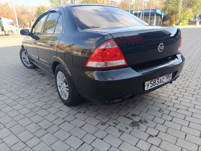 Продам nissan almera classic (2007 г. в.) двигатель 1.6, пробег 280т, в хорошем состоянии. собственник, машиной владею 2.5 года. по машине было много чего сделано. из последнего был заменен радиатор кондиционера, ремень генератора, установлены новые фары. весной была замена сцепления, тросов ручника, хороший аккумулятор, по ходовой части нареканий никаких. прошлой зимой была замена радиатора печки. по кузову есть следы эксплуатации, дыр и всего прочего нет. 2 комплекта свежей резины. двигатель масла не ест ни грамма, замена каждые 5-6 т. за все время машина не разу не подвела, все что нужно было менять - менялось, каждая кнопка работает. от машины не избавляюсь, любые проверки за ваш счет, машина полностью обслужена, вложений не требует, покупкой останетесь довольны. по документам порядок. переоформление в мрэо. цена 540.000 ₽, торг заинтересованным людям в разумных пределах. территориально донецк тел. +79493234882 - фотография - 9