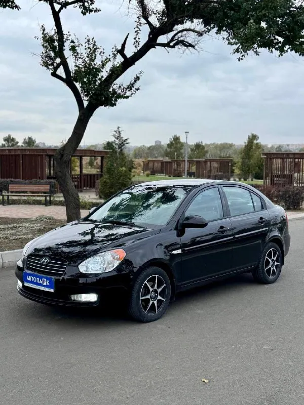 🇰🇵 hyundai verna 💰цена: 580 000р 🏢город: мариуполь 📅год выпуска: 2008 🧾пробег: 214 897 км. ⚙️двигатель: 1.4 ⛽топливо: бензин ⚙️кпп: механика 📞 телефон: +7-949-727-41-51 +7-949-551-91-52 +7-989-263-55-56 💾 описание: ✅ заводская краска 100%. ✅ 3 владельца, птс оригинал. ✅ оригинальный пробег. ✅ техническая часть на 5+ хорошая комплектация: кондиционер, полный электро пакет, подогрев сидений, птф, abs, srs, литые диски на хорошей резине. , новые тормозные диски и колодки. улица шевченко 2️⃣6️⃣9️⃣ 🏦 возможна продажа в кредит по двум документам. - фотография - 1