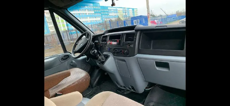 Продам ford transit 2008 г. 2.4 дизель 115 лошадей состояние хорошее мотор после капремонта новая турбина новая сцепление проехала 2000 км продается за ненадобностью груза не возила по документам грузо пассажир цена ниже рынка 380 000 руб. осмотр город мариуполь телефон для связи +79494998887 - фотография - 5
