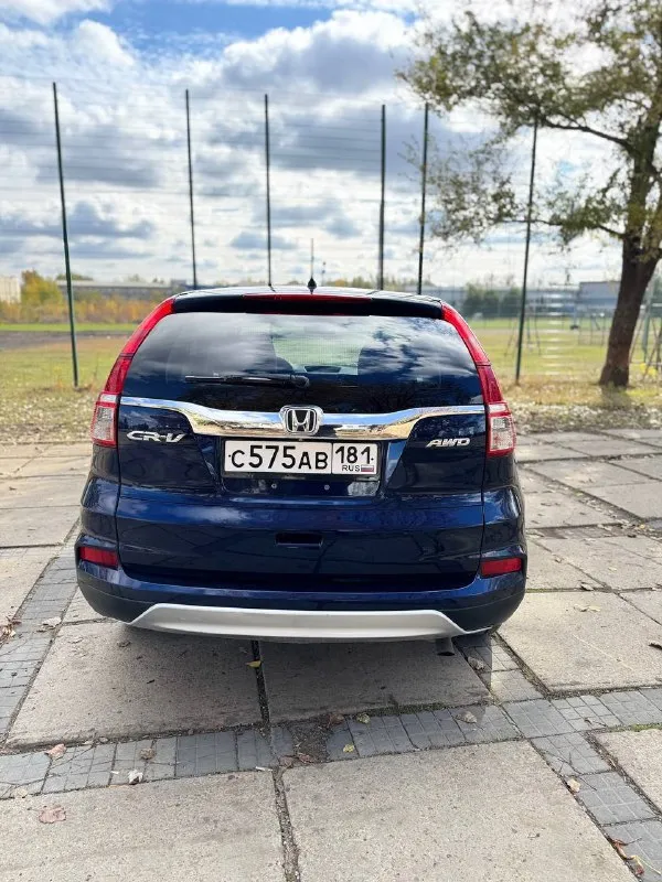 Продам honda cr-v 2.4 год - 2015 пробег - 160 000 км полный привод awd комплектация: кондиционер, круиз-контроль, датчик света, датчик дождя, мультируль, электрическое сиденье, абс, антипробуксовка, курсовая устойчивость, бортовой компьютер, центральный замок, бесключевой доступ, камера заднего вида мультимедиа с блютуз. пройдено то, фары в бронепленке. заменено масло в коробке, свечи зажигания, так же произведена замена колодок. ходовая в идеале. два комплекта резины новой на дисках. машина действительно в отличном состоянии. надежный автомобиль. аккуратная эксплуатация. пригонял для себя, в моем владении (c 2022 года). на интересующие вас вопросы отвечу, звоните. прошёл все то. своевременно обслуживался. осмотр в городе зоринск цена 2 000 000 рублей, торг. +79595012167 📞 звоните: +7(959)5012167 - фотография - 5