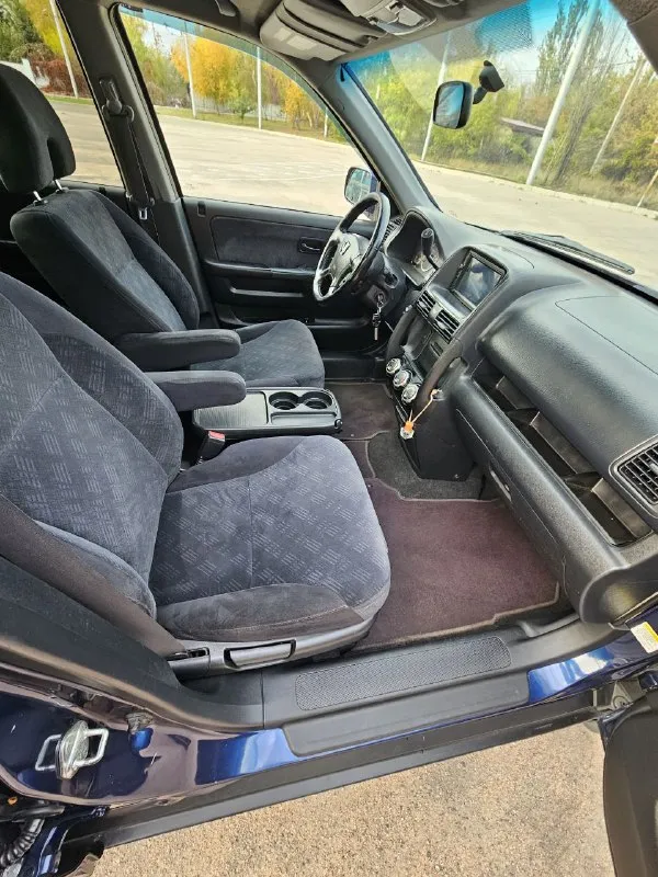 Honda cr-v 2004г рестайлинг 2,4 бензин за 246т км авто в хорошем состоянии. без дтп, в родной краске. все работает, без замечаний и вложений. 1 хозяин, 2 ключа. 790т руб 949 521 34 11 📞 звоните: +7(949)5213411 - фотография - 8