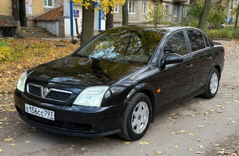 Opel vectra c 2004 год 1.8л механика пробег 240.000км авто в хорошем состоянии. мотор работает ровно, не дымит. коробка без хрустов. подвеска в порядке. по электрике все работает. магнитола на базе андроид, камера заднего вида. документы в порядке. переоформление в мрэо приветствуется. осмотр донецк цена 365.000₽ +79494700465 - фотография - 2