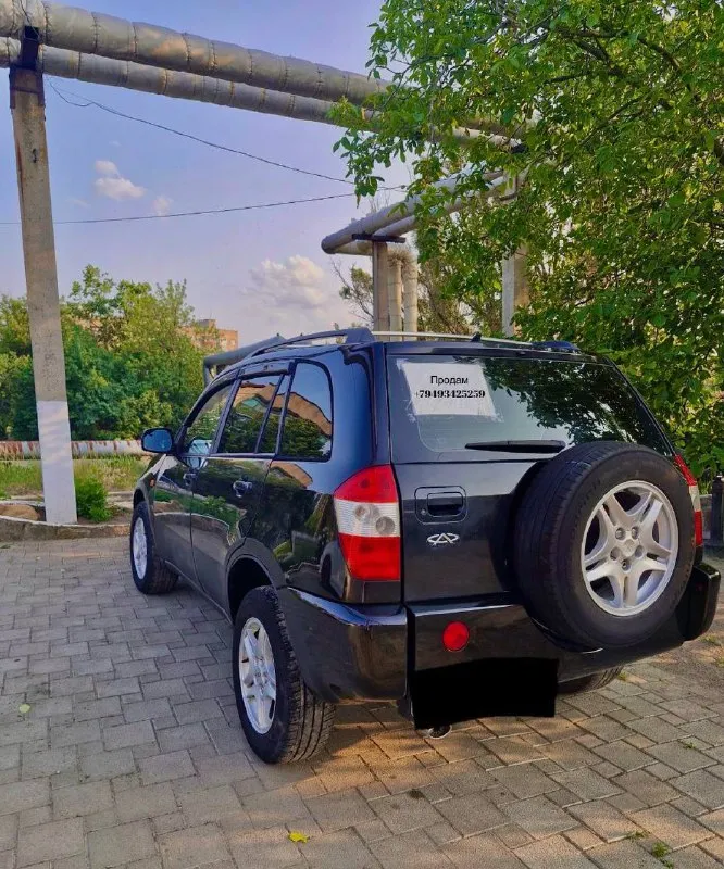 Продам chery tiggo t11 2008 год один хозяин обьем 2.4 газ/бензин пробег 250 000 (родной) механика обогрев заднего стекла кондер туманки, лед лампы (свет хороший) сигналка 4 стеклоподъемника по технике все отлично горловка цена: 470 000 рублей +79897001033 📲 tg: лера 📞 звоните: +7(989)7001033 - фотография - 4