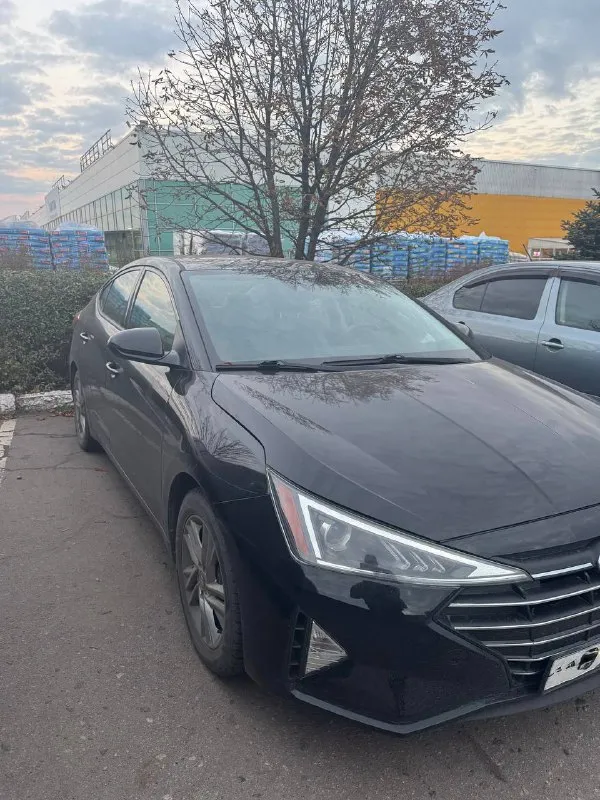 Hyundai elantra 4 (ad) рестайлинг, 2020 пробег 16.981 комплектация elegance + style. 📍 климат контроль 📍 подогрев сидений 📍 бесключевой доступ 📍 камера заднего вида 📍 мультируль 📍 люк 📍applecar, android auto. аудиосистема usb/aux 2.0 л. / 150 л. с. / бензин автомат 6 передач 📌место осмотра: енакиево цена: 1.850.000 телефон: +79494394890 📲 tg: dmitriy andruschenko 📞 звоните: +7(949)4394890 - фотография - 3