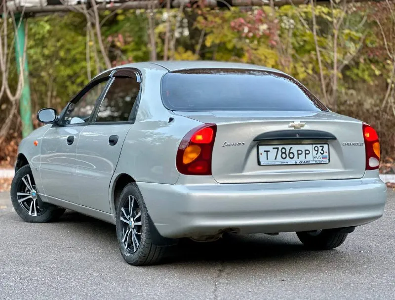 Chevrolet lanos год 2009 мотор 1.5 e-tec 2 подъемника гидроусилитель кондиционер титаны r14 на почти новой резине второй комплект зимней резины стаканы дно пороги без дыр и гнили ничего не гремит, не в чем не нуждается как говорится сел и поехал !!! чистый ухоженный не прокуренный салон ! расход топлива 6-7 л ! 2 хозяина покупали с салона документы в полном порядке учёт рф без штрафов и запретов стс птс договор все на руках ! переоформление по договору купли-продажи или в мрэо ! все вопросы по телефону звоните в любое время расскажу все подробно ! цена 345.000₽ +7 (949) 506-41-79 - фотография - 3
