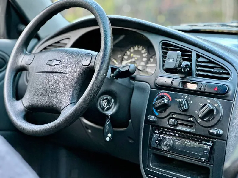 Chevrolet lanos год 2009 мотор 1.5 e-tec 2 подъемника гидроусилитель кондиционер титаны r14 на почти новой резине второй комплект зимней резины стаканы дно пороги без дыр и гнили ничего не гремит, не в чем не нуждается как говорится сел и поехал !!! чистый ухоженный не прокуренный салон ! расход топлива 6-7 л ! 2 хозяина покупали с салона документы в полном порядке учёт рф без штрафов и запретов стс птс договор все на руках ! переоформление по договору купли-продажи или в мрэо ! все вопросы по телефону звоните в любое время расскажу все подробно ! цена 345.000₽ +7 (949) 506-41-79 - фотография - 6