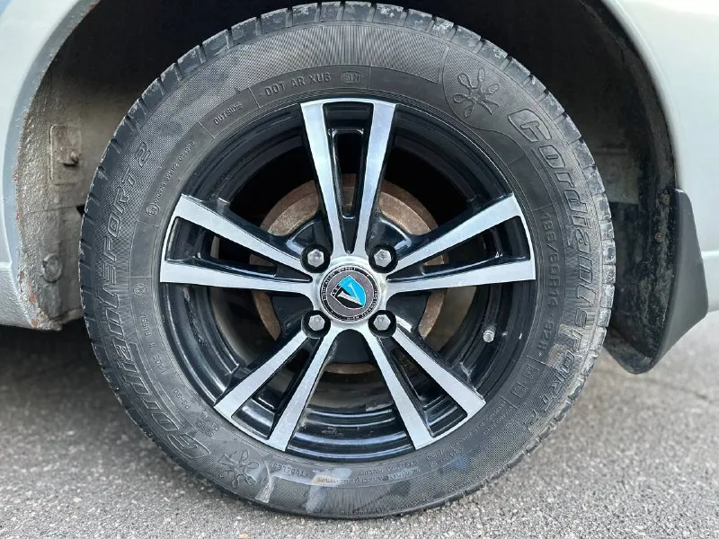 Chevrolet lanos год 2009 мотор 1.5 e-tec 2 подъемника гидроусилитель кондиционер титаны r14 на почти новой резине второй комплект зимней резины стаканы дно пороги без дыр и гнили ничего не гремит, не в чем не нуждается как говорится сел и поехал !!! чистый ухоженный не прокуренный салон ! расход топлива 6-7 л ! 2 хозяина покупали с салона документы в полном порядке учёт рф без штрафов и запретов стс птс договор все на руках ! переоформление по договору купли-продажи или в мрэо ! все вопросы по телефону звоните в любое время расскажу все подробно ! цена 345.000₽ +7 (949) 506-41-79 - фотография - 8