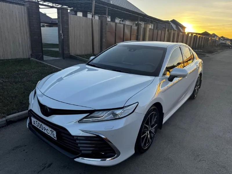Toyota camry 2022 xv 70 рестайлинг 2.5 (200 л. с.) пробег 80 тыс. км машина дилерская. 🔥без дтп и ок... - фотография