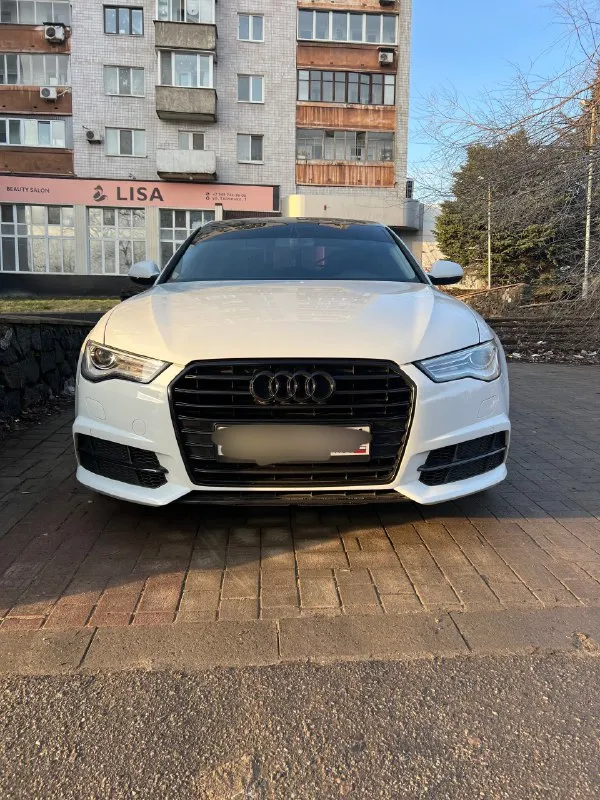 Audi a6 (c7 рестайлинг) 2015 г. в. цена: 1.900.000р (торг присутствует) 190 л. с. пробег: 250.000 км комплектация: пред максимальная. состояние:5/5, косяков нет. : 1.8т в идеале, все перебрано, масло не ест! переоформление без проблем. ☎️+7(949)800-60-50 📞 звоните: +7(949)8006050 - фотография - 2