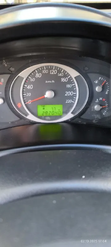 Продам hyundai tycson 2.0 4wd 2007 бензин /газ вписан механика один владелец-девочка 10 подушек безопасности стекло подъёмники подогрев передних сидений, заднего и лобового стекла, кондиционер, круиз контроль, задний парктроник с камерой, видео регистратор с передней и задней камерой. по кузову все родное в дтп не участвовал все работает технически полностью обслужен ходовая вся поменяна пробег родной ничего не стучит не скрипит не гудит масло не жрет, резина новая всего один сезон, есть зимняя новая шиповка на титанах цена-750 все вопросы по телефону +79494819250 - фотография - 1