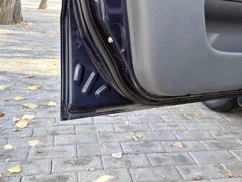 Daewoo lanos 1.5 se (поляк ) 2007год выпуска с пробегом 140т км один собственник с салона комплектация: кондиционер (рабочий ) гидроусилитель руля стеклоподъемники приборная панель с тахометром центральный замок автомобиль без намека на ржавчину в идеальном состоянии не сравнивайте польский кузов с российским ланосом дополнительно зимняя резина новая техническая часть автомобиля на 5+ два комплекта ключей пороги днище стаканы все родное в идеальном состоянии любое оформление цена из-за срочности продажи 325.000руб +79494143810 донецк 📲 tg: дешевые колеса 📞 звоните: +7(949)4143810 - фотография - 7